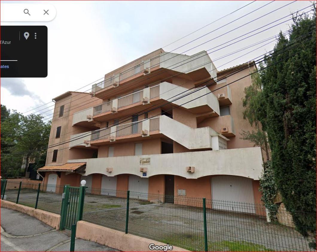 Appartement 2 Pieces A Saint Aygulf-frejus Fréjus